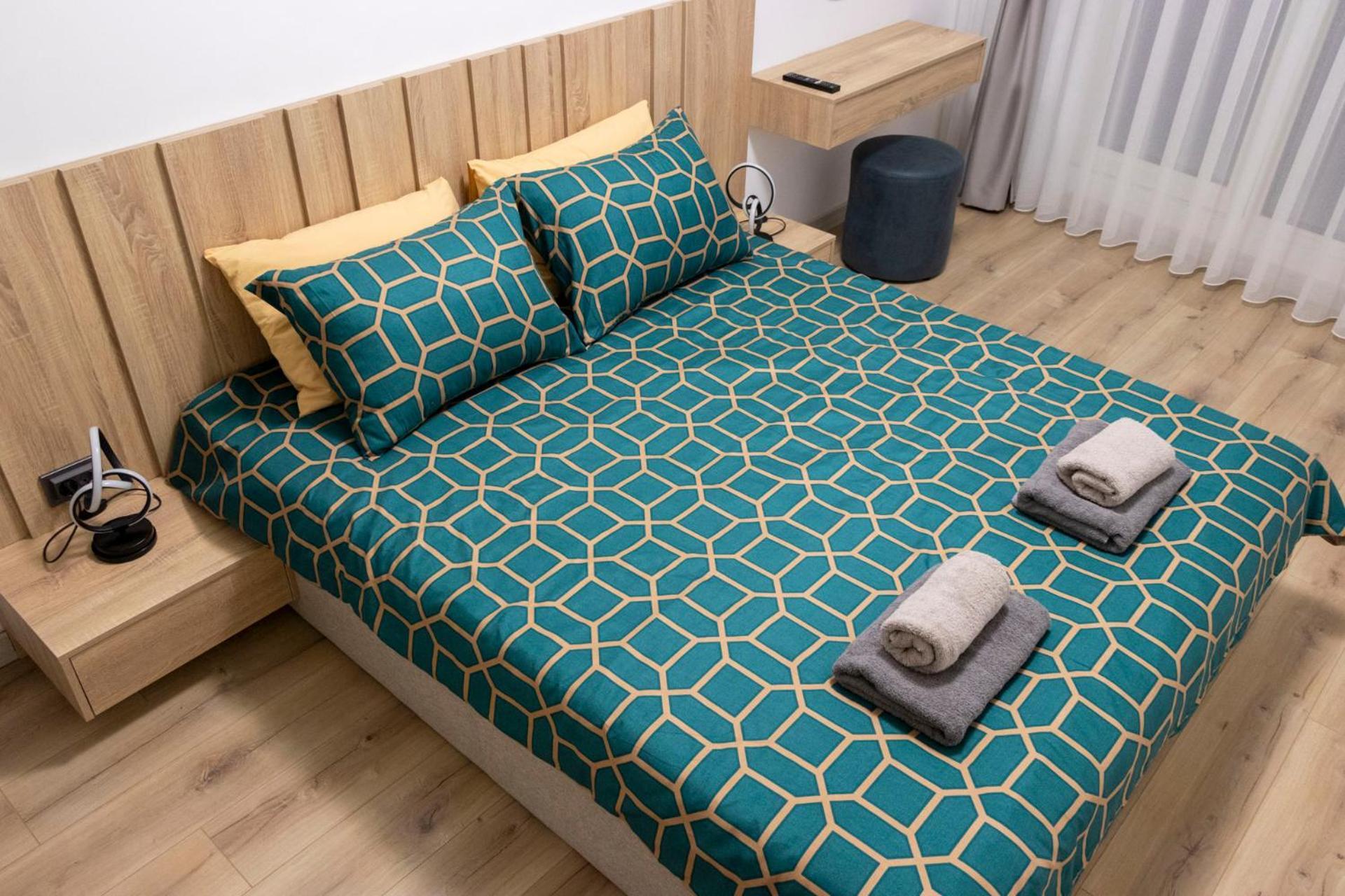 Luxury Condos On 18Th, 3Rd, 5Th Floor With Pool, Fitness, Parking Included Skopje Bagian luar foto