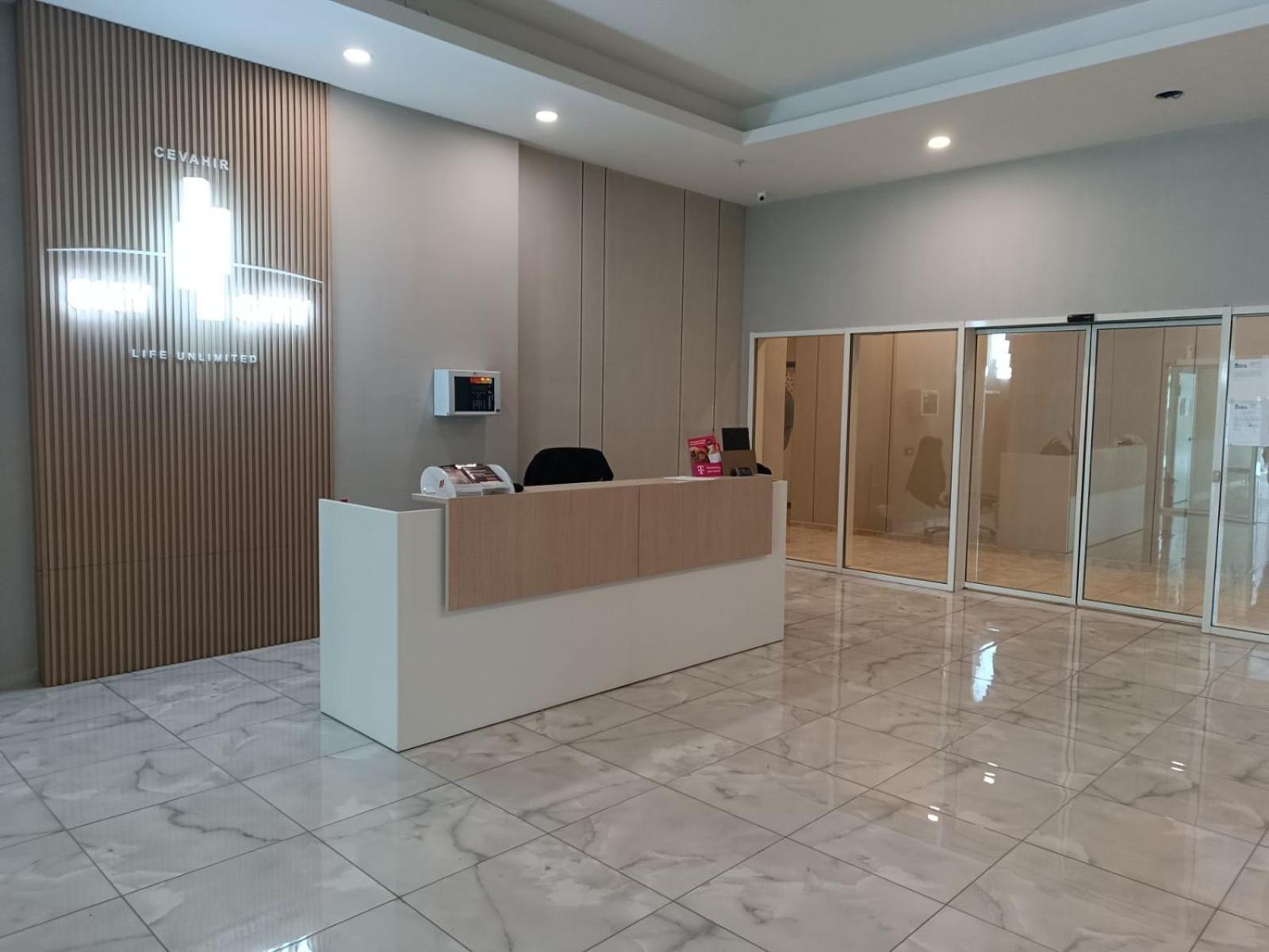Luxury Condos On 18Th, 3Rd, 5Th Floor With Pool, Fitness, Parking Included Skopje Bagian luar foto